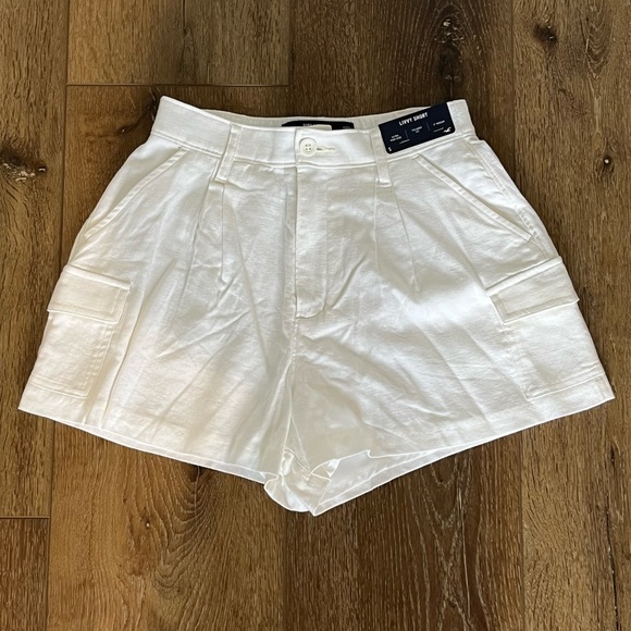 Hollister White Linen Livvy Short (NWT) - Picture 2 of 6